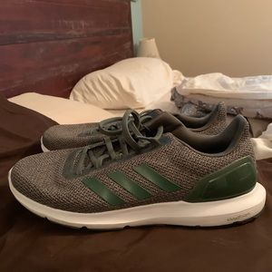 Adidas Running Shoe - Size 11